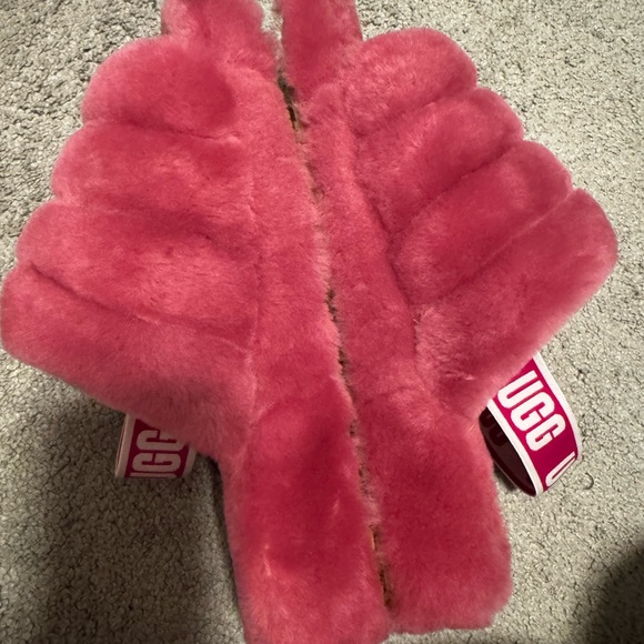 UGG Plush Raspberry Slippers - Picture 3 of 4